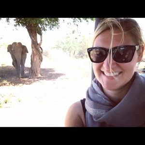 Meet your Posher, Eva